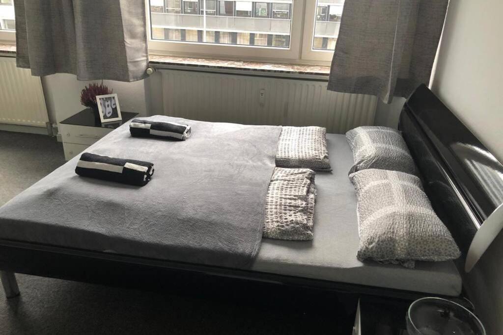 Ein Helles Und Geraumiges Zimmer Am Bremer Hauptbahnhof. Bagian luar foto