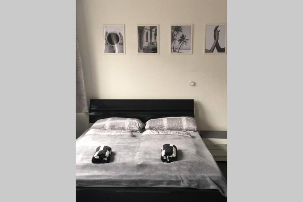 Ein Helles Und Geraumiges Zimmer Am Bremer Hauptbahnhof. Bagian luar foto
